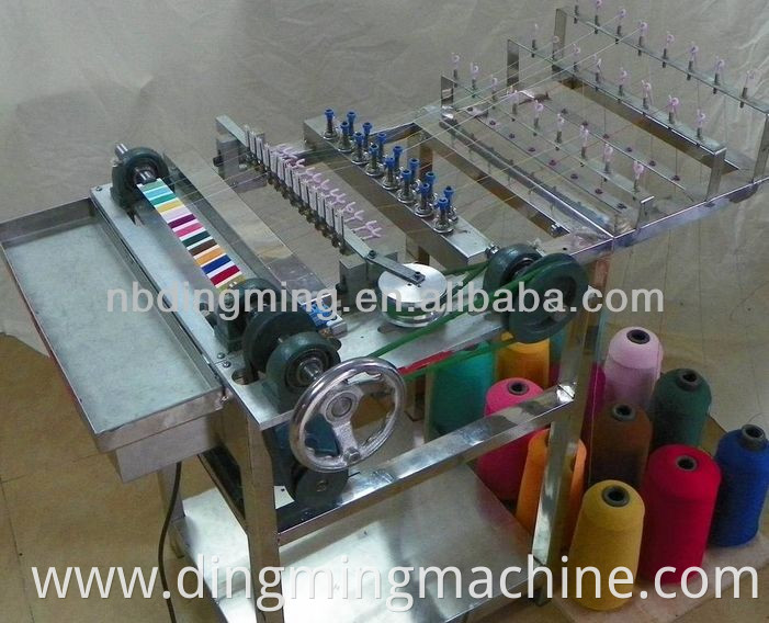 Yarn color card winding machine